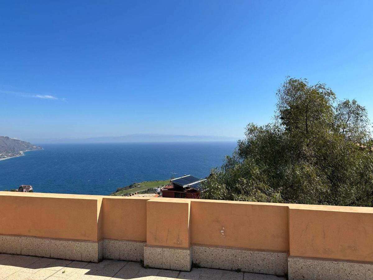 Mira Taormina Rooms ภายนอก รูปภาพ