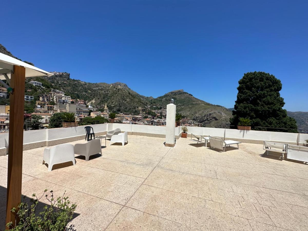Mira Taormina Rooms ภายนอก รูปภาพ