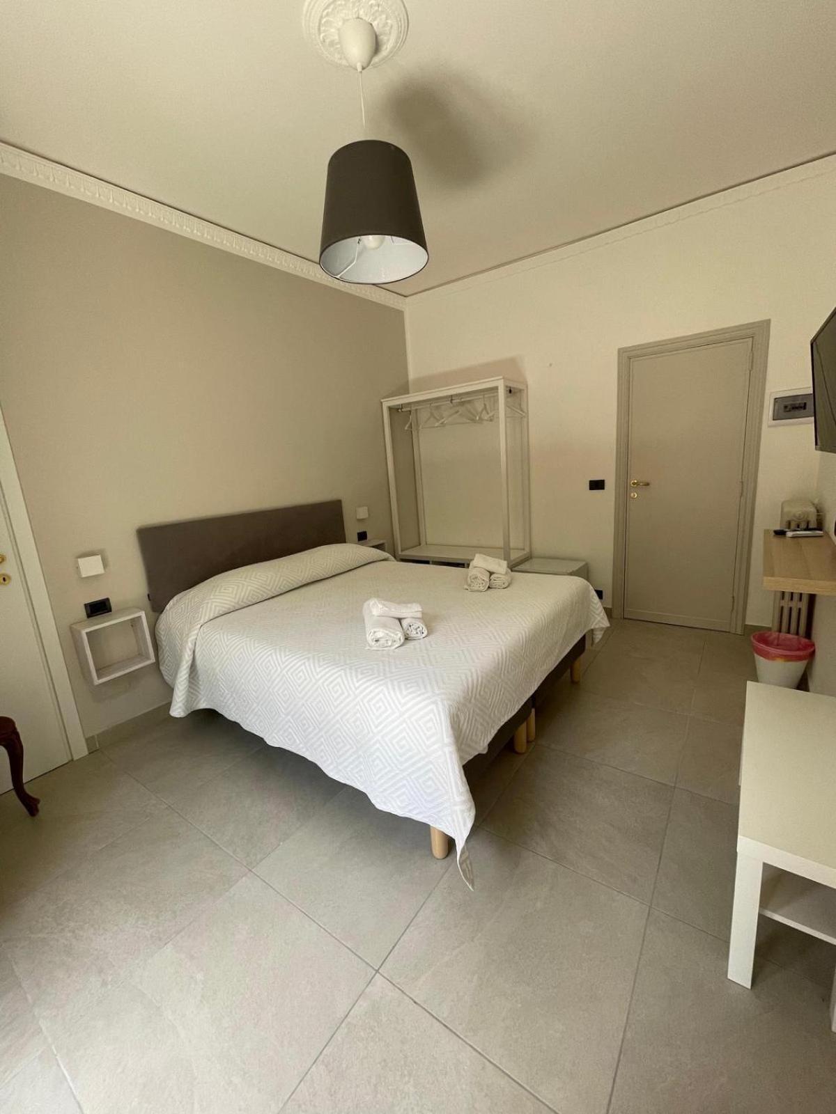 Mira Taormina Rooms ภายนอก รูปภาพ